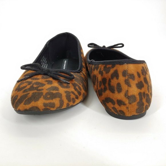 French Connection Womens Diana Vegan Suede Ballet Flats Shoes Leopard‎ 7 New - Picture 3 of 10